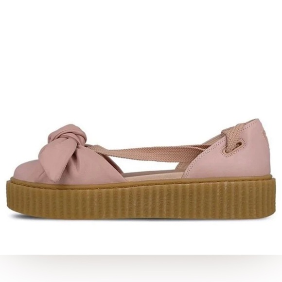 PUMA x FENTY Bow Creeper Sandal - Silver Pink - Picture 1 of 4